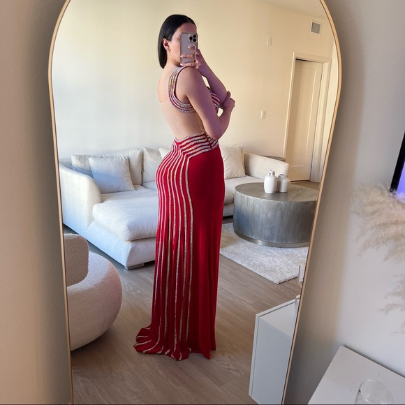 Red Crystal Embellished Evening Gown Dress - Picture 4 of 9